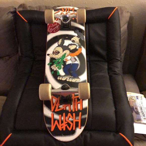 VINTAGE 2009 DEATHWISH JIM GRECO DEATH TOON DECK, 8" x 31.5" COMPLETE. R… - Picture 1 of 13